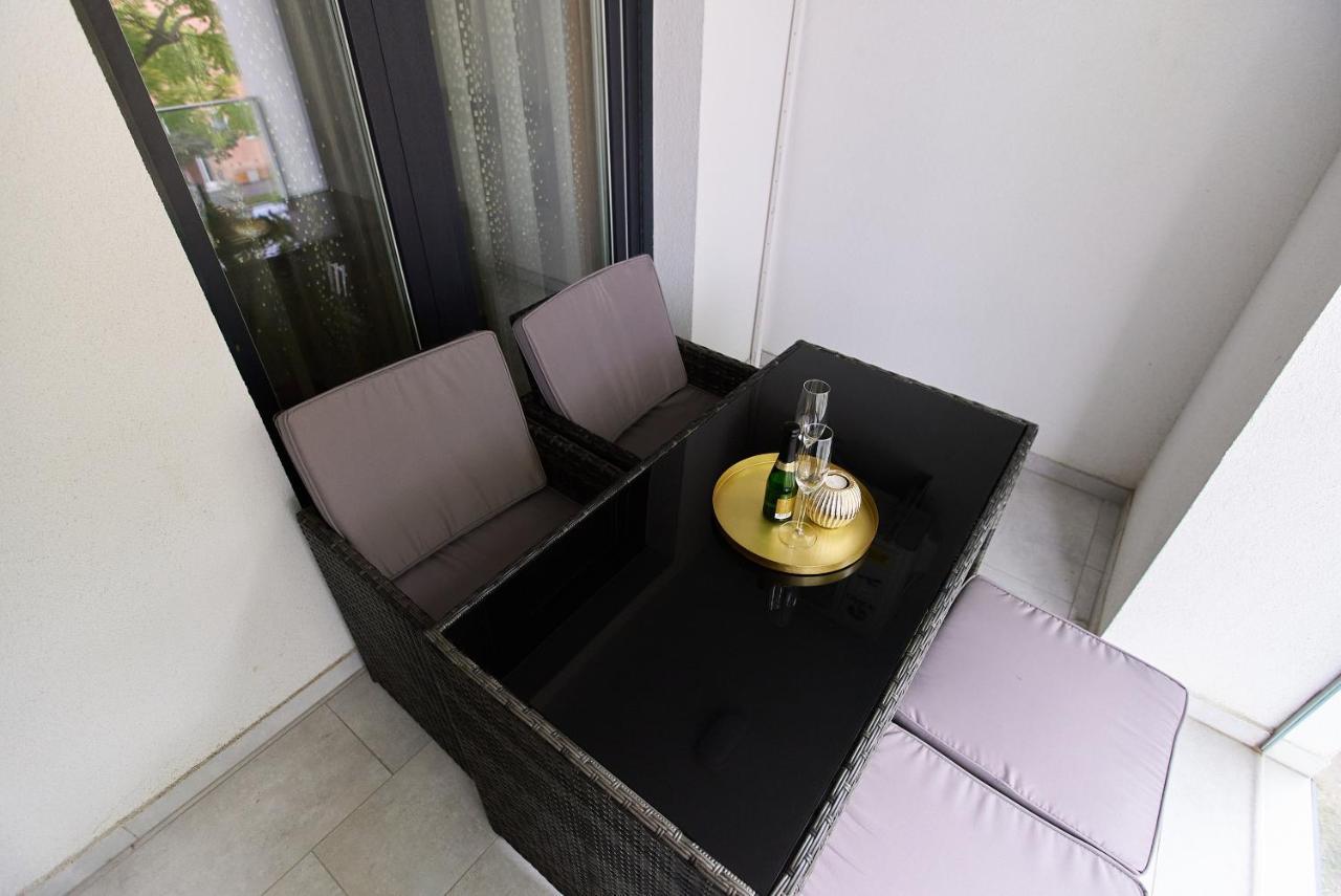 Starlight Silver Szeged - Exclusive Exterior photo