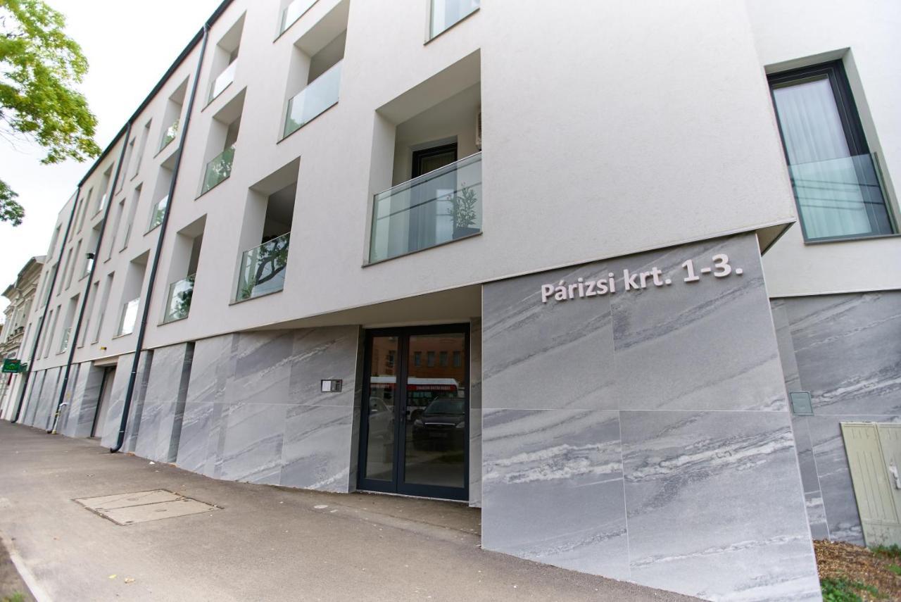 Starlight Silver Szeged - Exclusive Exterior photo
